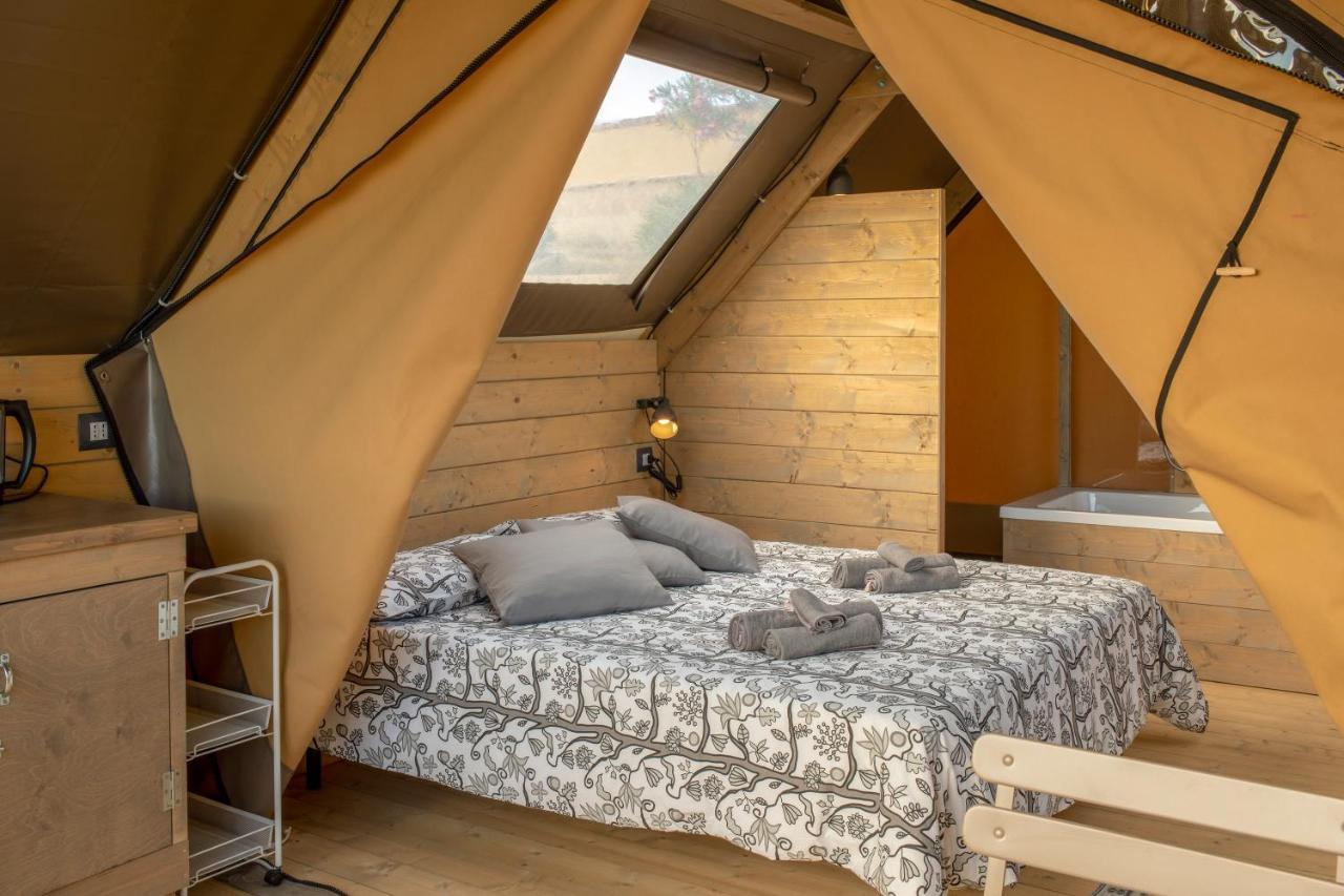 فندق Glamping Debbiare ريباربيلا المظهر الخارجي الصورة